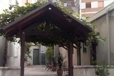 پانسیون Alloggio In Centro Città Con Parcheggio Privato E Wifi