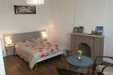 Aamiaismajoitus (B&B) Chambres  Orchidées