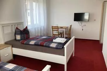 ペンション Jimmy Gastronomie & übernachtung