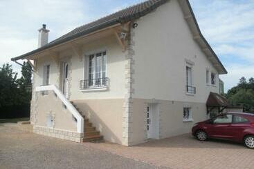 Bed and Breakfast Le Rive De Saone