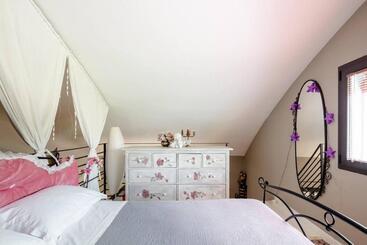 Bed and Breakfast Garden Loft