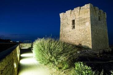 ペンション Underground 22