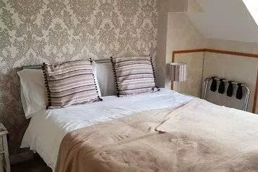 Hotel Coire Glas Guest House