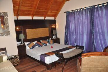 فندق Le Relax Beach House La Digue