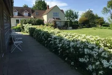 Aamiaismajoitus (B&B) The Lodge, At Orchard Cottage