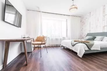 Tamara Suites & Apartments