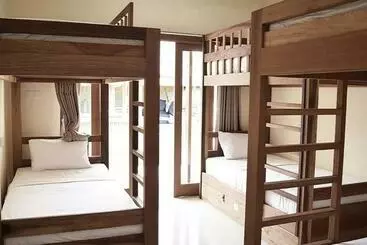 Castaway Hostel