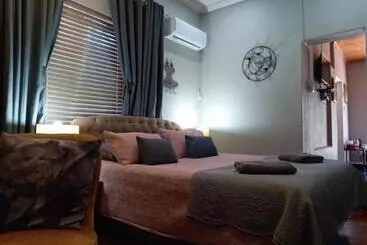 Pension Mountainia Inn