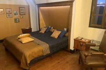 פנסיון Domaine Du Bouysset