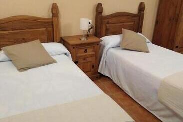 ペンション Hostal El Rincon De La Vera