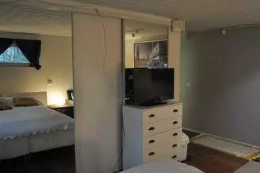 Pensionat Room In Villa Emilia