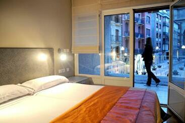 פנסיון Juego Bolos Ostatua