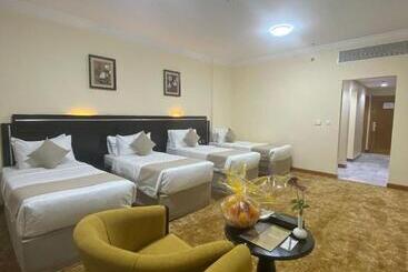 호텔 Bab Al Multazam Concorde