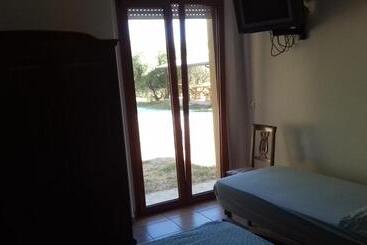 ホテル Camping Agriturist Sant Anna