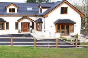 Woodview House Bed And Breakfast