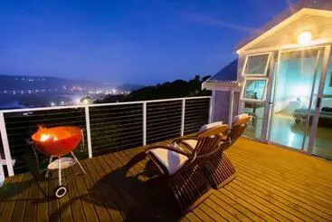 Majatalo Four Seasons Guesthouse