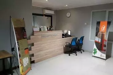 ペンション Melody Guest House Cilegon
