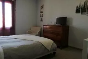 ベッドアンドブレックファースト La Fenice