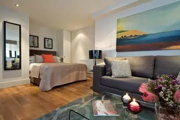 هتل Fraser Residence City