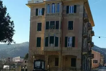 Albisola Bed And Breakfast