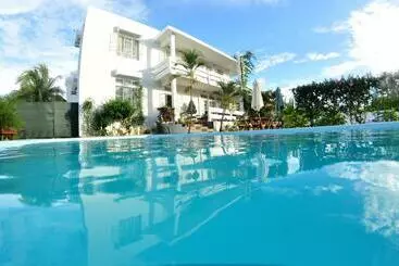 پانسیون Villa Osumare Guest House