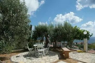 Bed and Breakfast L Ulivo Sul Mare