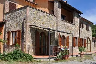 ホテル Agriturismo Parzalla