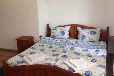 Hotelli Pri Chakara