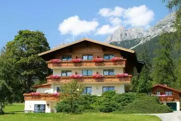 Pension Alpenperle