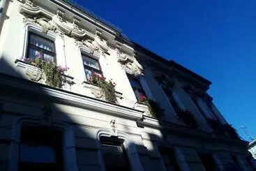 پانسیون Apartmány   Penzion Smetanka