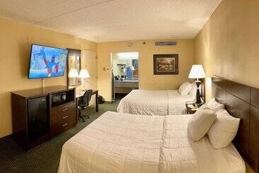 Mcm Grande Hotel Fundome Odessa