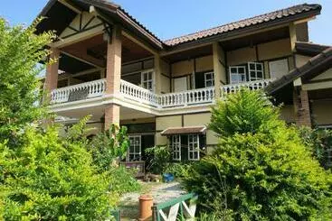 Pensione The Hillside Residence