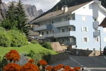 هتل آپارتمان Appartamenti Sausalito