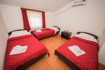 پانسیون Lafodija