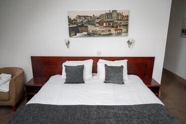 Channings Hotel By Greene King Inns