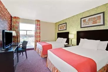 Hotel Knights Inn Toronto at Kingston Rd