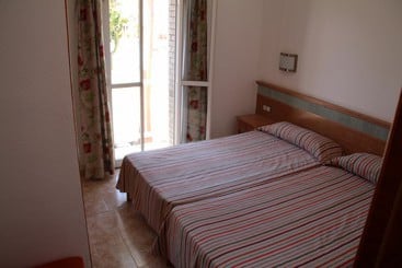 방갈로 Green Oasis Club