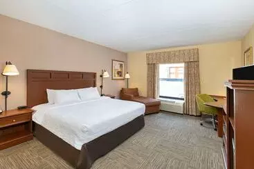ホテル Hampton Inn & Suites Madisonville