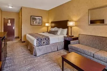 Отель Best Western Plus Ponderay Mountain Lodge Sandpoint