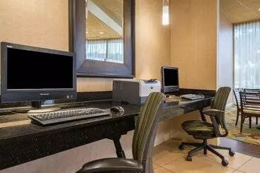 호텔 Holiday Inn New Orleans West Bank Tower, An Ihg