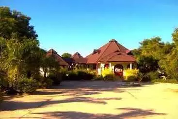 Apartmanszálloda Hillpark Hotel Tiwi Beach