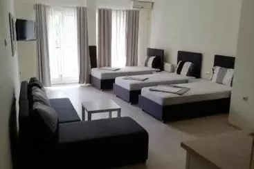 هتل Accommodation Elegance