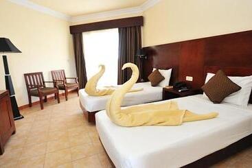 Royal Brayka Beach Resort