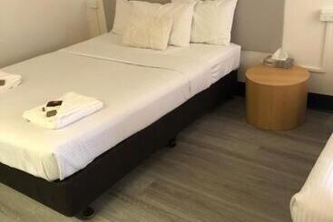 בית מלון כפרי Ben Hall Motor Inn