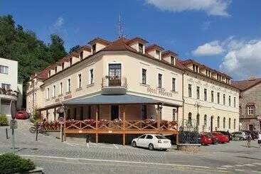 酒店 Podhrad