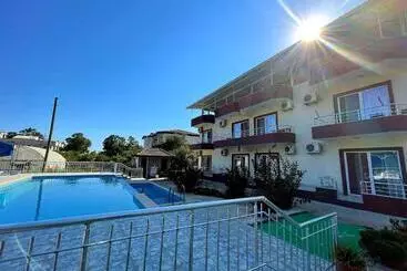 پانسیون Rose Hotel B&b