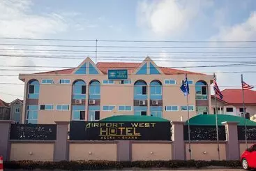Hotel Airport West