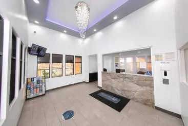 Мотель Travelodge Inn & Suites By Wyndham West Covina