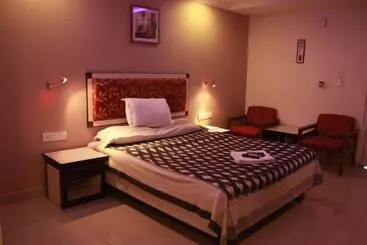 בית מלון כפרי Parklane