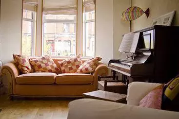 ホテル Sleepy Cedars